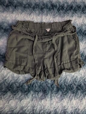 Women's Olive Tie-Waist Ruffle Hem Shorts